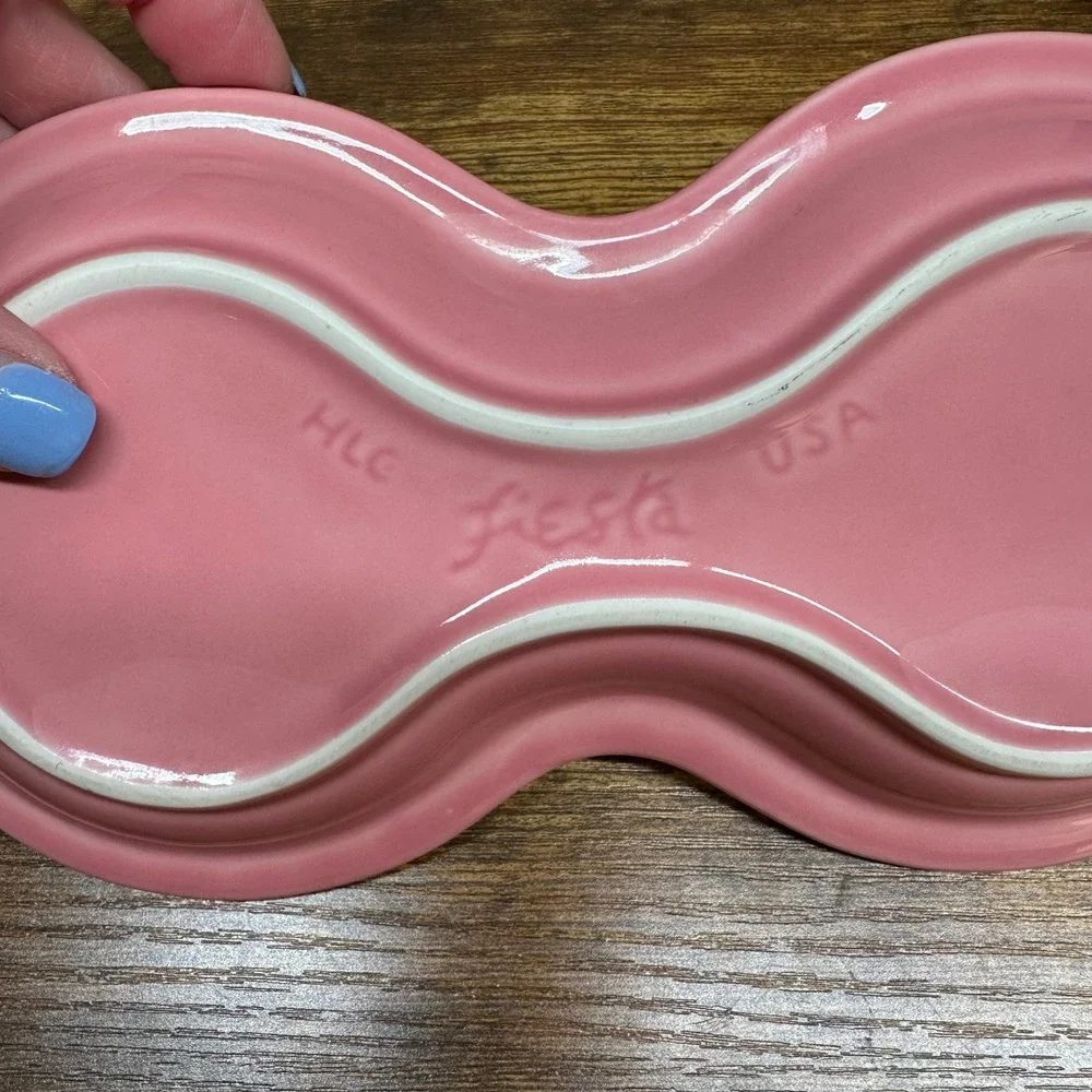 Fiesta HLC USA Pink Ceramic Figure 8 Divided Relish Tray‎ Serving Dish